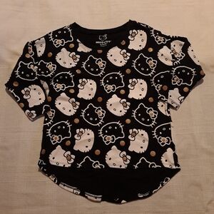 Hello Kitty girls size medium 3/4 sleeve shirt New with pictured defect